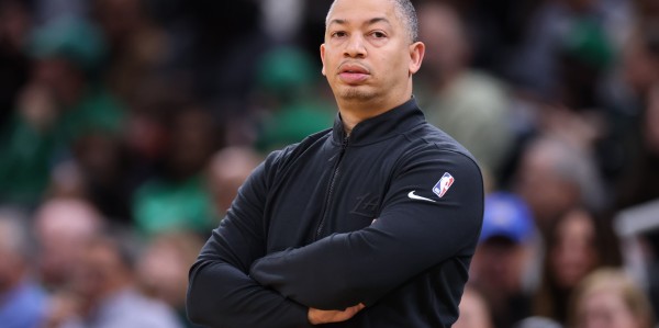 星空体育-加兰：我从2016年就是卢和欧文的粉丝 欧文是我最喜欢的球员之一