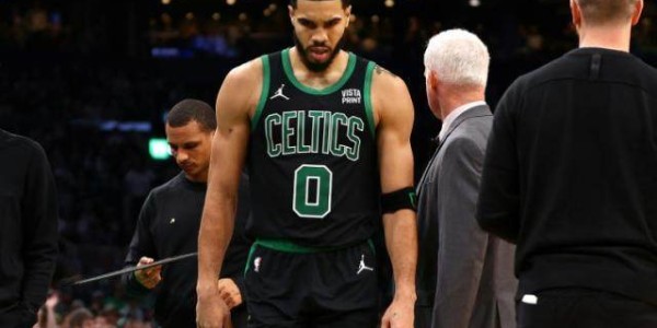 星空体育-驱逐插曲无碍绿军12战10胜 塔图姆：裁判早想好了